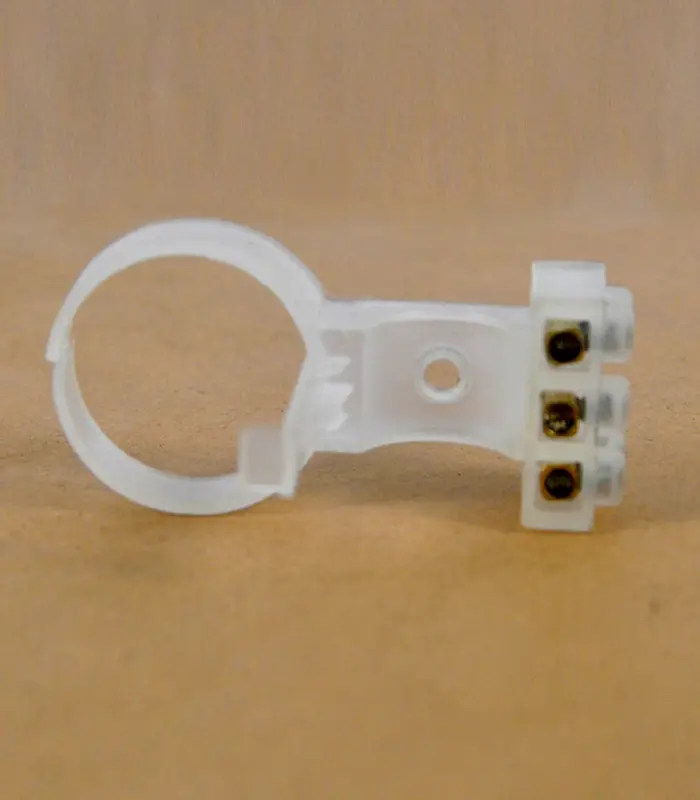 Capacitor clamp